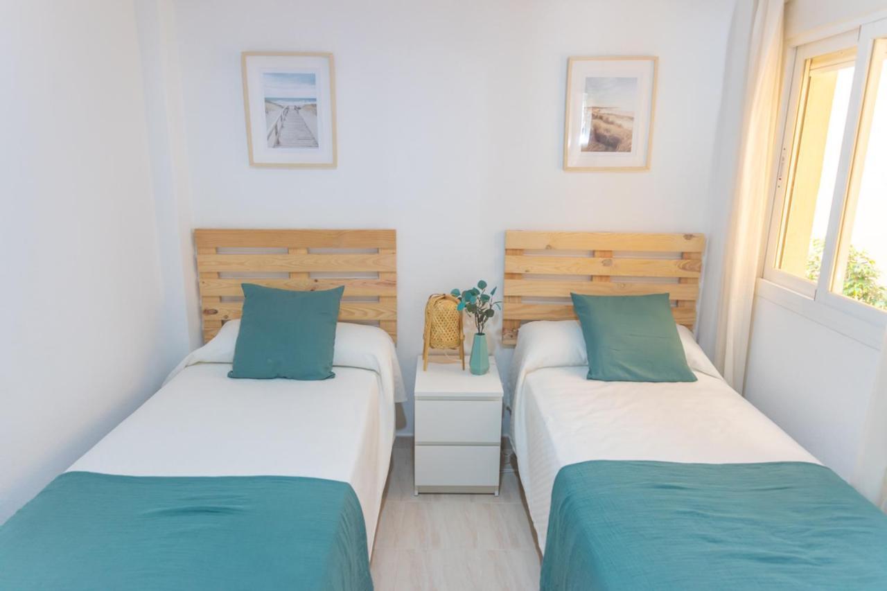 Duplex Sereno 7 - Piscina, Garaje, Jardin Y Playa Los Canos De Meca Kültér fotó